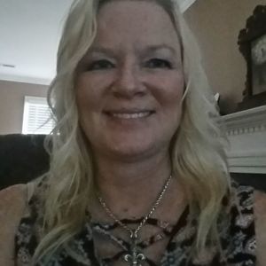 Meet your Posher, Carol